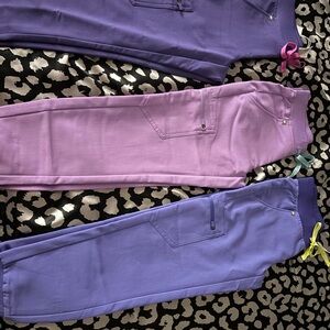 XXS Figs Zamora amethyst, blueberry and lilac